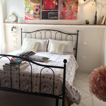 דירות New Maria'S House Livorno. Il Cisternone מראה חיצוני תמונה