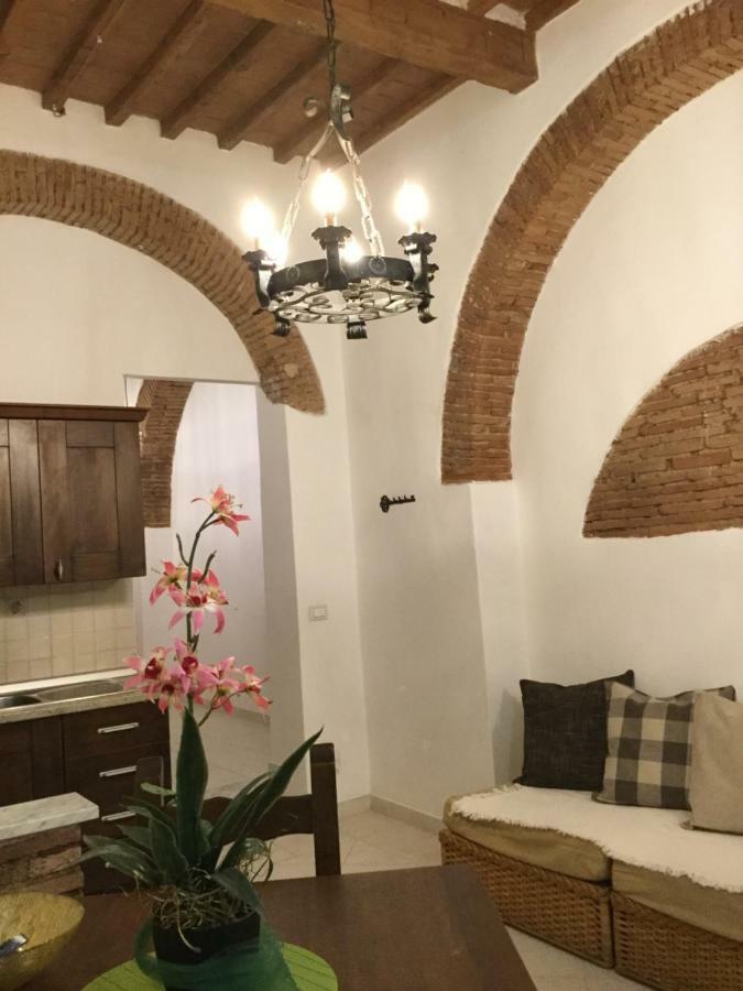 דירות New Maria'S House Livorno. Il Cisternone מראה חיצוני תמונה