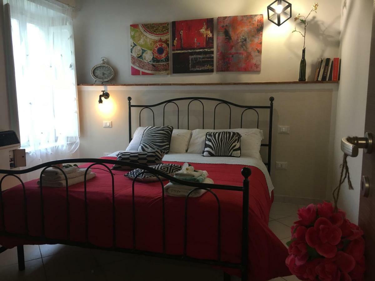 דירות New Maria'S House Livorno. Il Cisternone מראה חיצוני תמונה